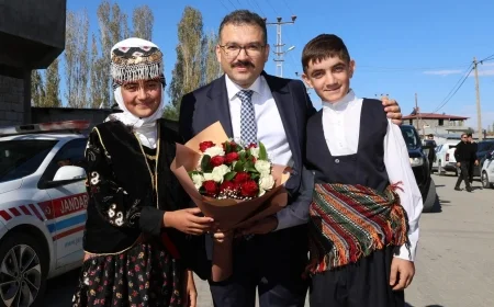 Iğdır Valisi Ercan Turan'dan "29 Ekim Cumhuriyet Bayramı" Mesajı