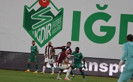 Iğdır FK ile Bandırmaspor Puanları Paylaştı