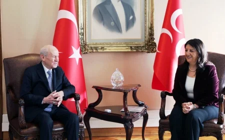İmralı Heyetimiz MHP ile görüştü: Yasal bir düzenlemeye ihtiyaç var ve bu bir barış yasası olmalı