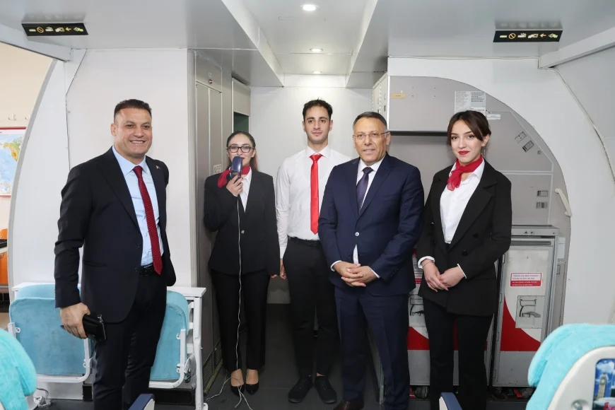 Rektör Gürel ve Müdür Bağca, Havacılık Öğrencileriyle Kabin Simülasyon Sınıfında Buluştu