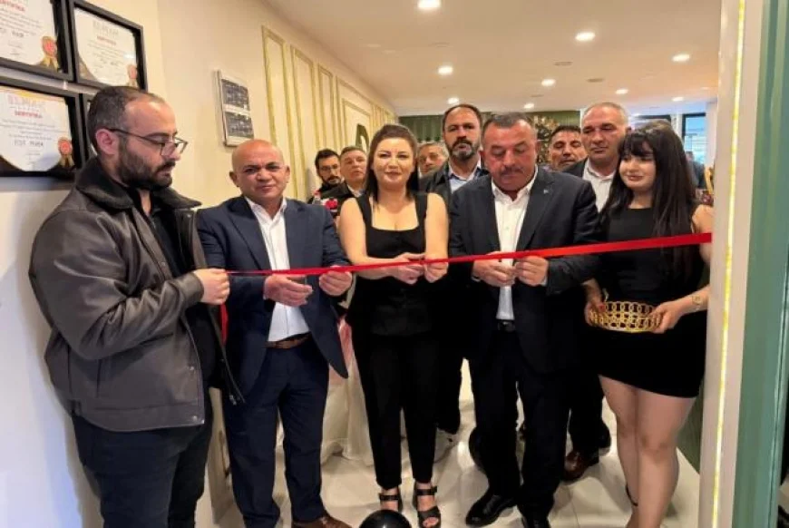 Iğdır Esnaf ve Sanatkârlar Odası Başkanı Atakan Demirci, Ayşe Peker Beauty Güzellik Salonu’nun Açılışına Katıldı ve Girişimcilere Destek Mesajı Verdi