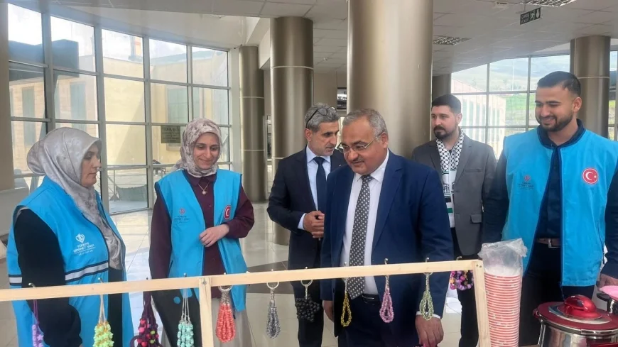 Iğdır Üniversitesinde Filistin Yararına Hayır Çarşısı Düzenlendi