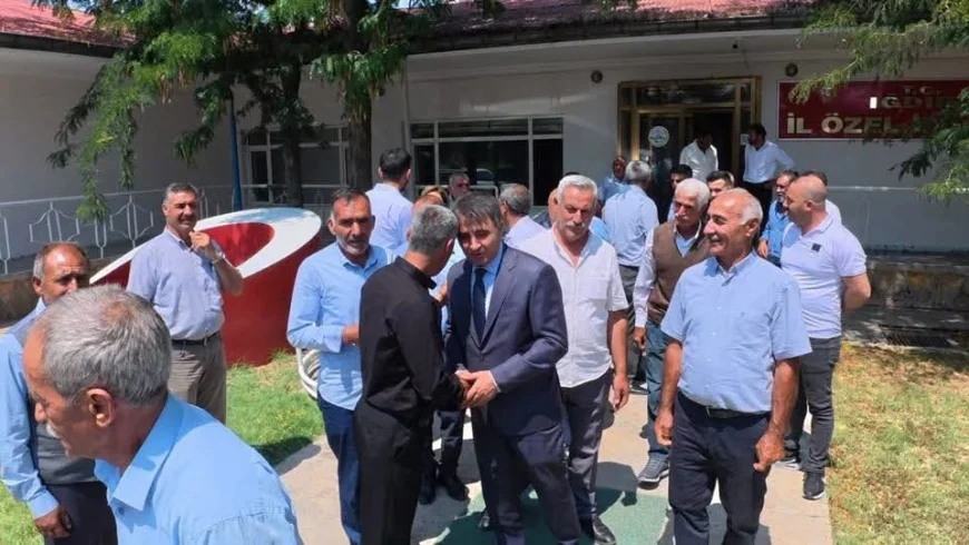 MUHTARLARDAN GENEL SEKRETER YÜKSEL KASIM ÇARMAN’A DESTEK ZİYARETİ