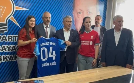 Iğdır Milletvekili Cantürk Alagöz’den Doğubayazıt Çıkarması: Esnaf Ve STK’larla Buluştu